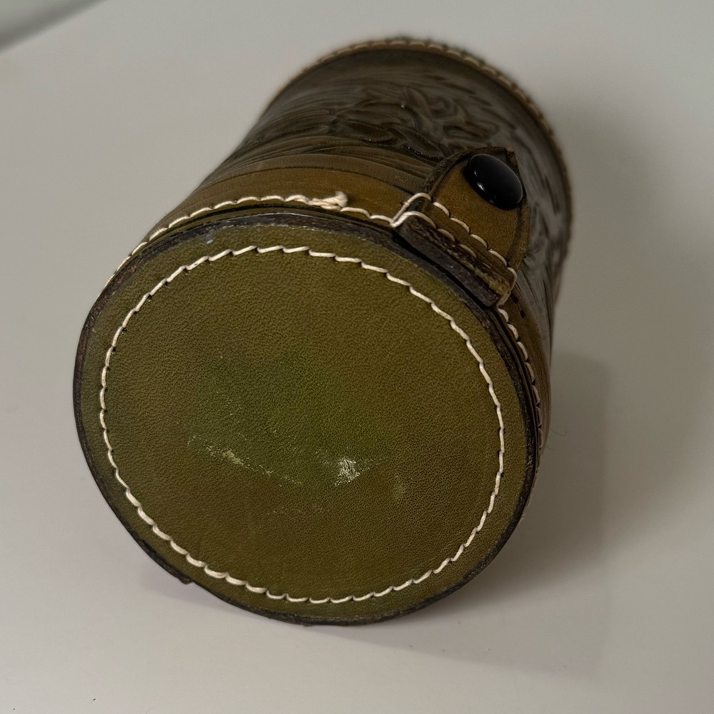 PYMSA Mexican Genuine Leather Felt Lined Dice Cup With Storage Deer Nature - Picture 5 of 7